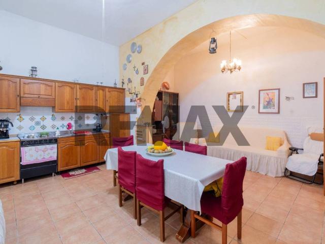 Casa indipendente in vendita a Bagheria PA