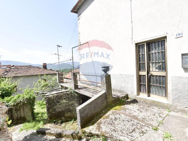 Casa indipendente in vendita a Bagni Di Lucca