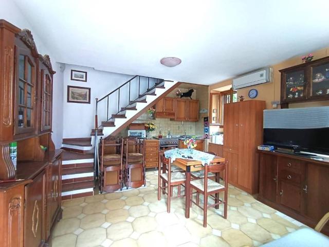 Casa indipendente in vendita a Bagni di Lucca LU
