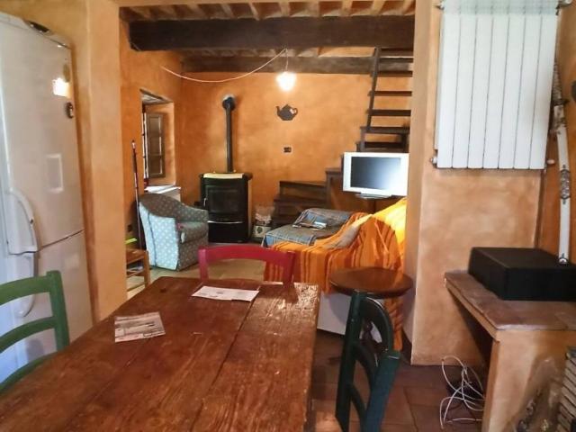 Casa indipendente in vendita a Bagni di Lucca LU