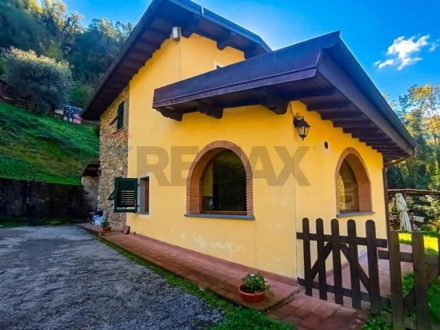 Casa Indipendente in vendita a Bagni di Lucca, Ponte a Serraglio