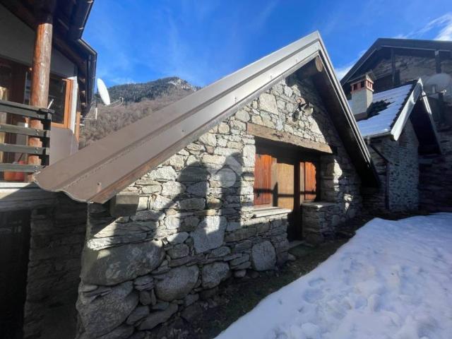 Casa indipendente in vendita a Bannio Anzino VB
