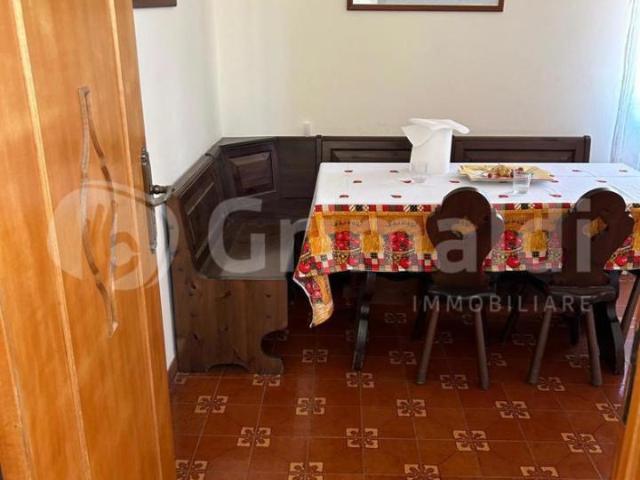 Casa indipendente in vendita a Barcellona Pozzo Di Gotto