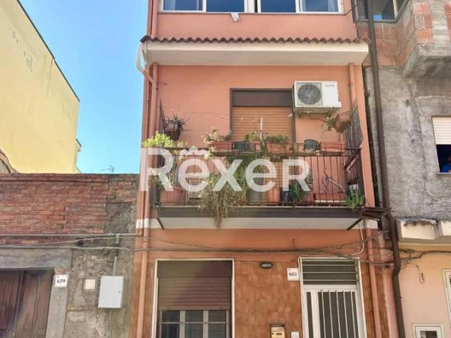 Casa indipendente in vendita a Barcellona Pozzo di Gotto via Statale Sant'Antonino
