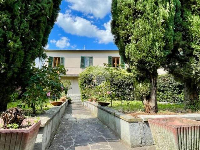 Casa indipendente in vendita a Barberino di Mugello FI