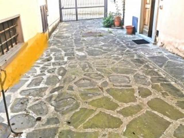 Casa Indipendente in Vendita a Barberino di Mugello Riferimento V141