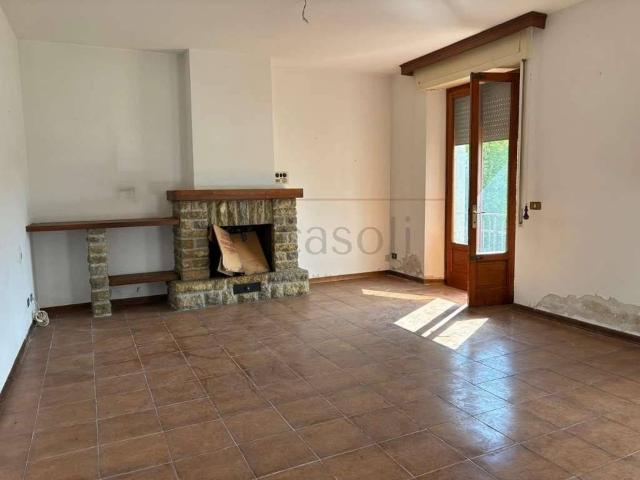 Casa indipendente in vendita a Barga LU