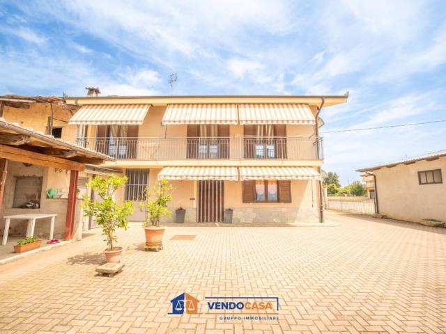 Casa indipendente in vendita a Barge CN