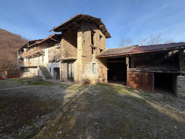 Casa indipendente in vendita a Barge CN