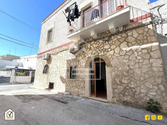 Casa indipendente in vendita a Bari BA