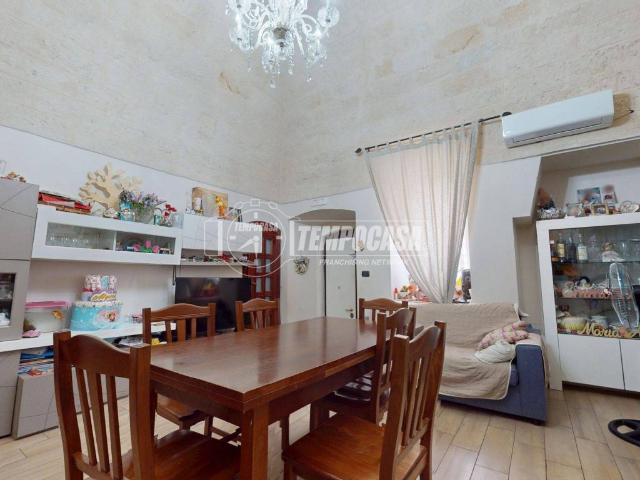 Casa indipendente in vendita a Bari BA