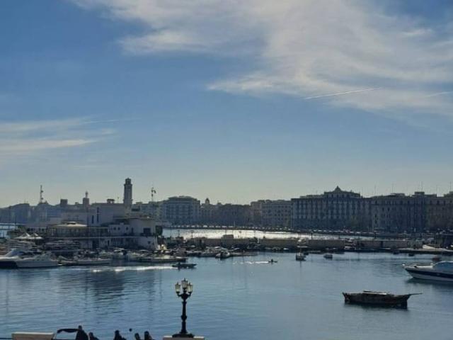 Casa indipendente in vendita a Bari BA