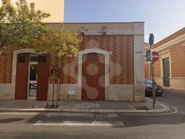 Casa indipendente in vendita a Bari BA