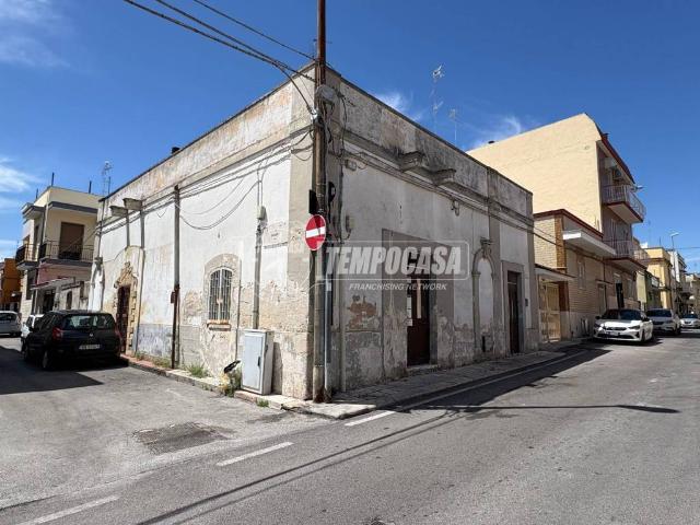 Casa indipendente in vendita a Bari BA