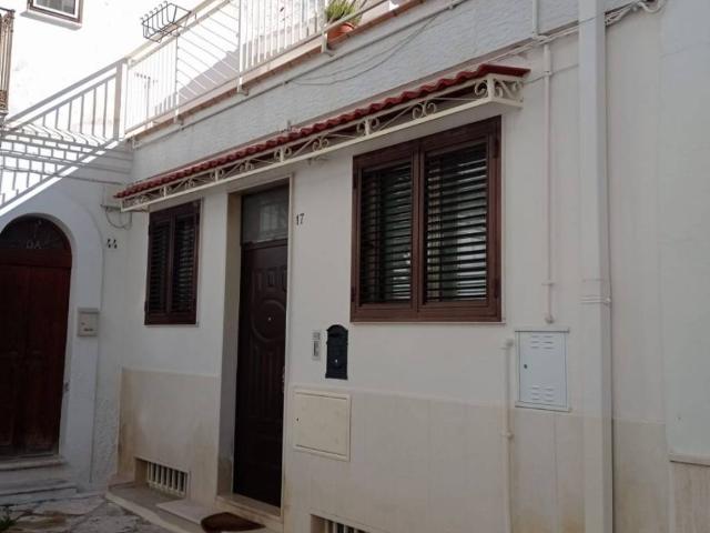 Casa indipendente in vendita a Bari BA