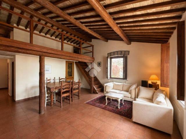Casa indipendente in vendita a Bassano in Teverina VT