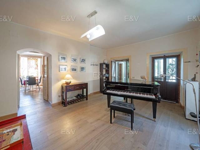 Casa indipendente in vendita a Bevagna PG