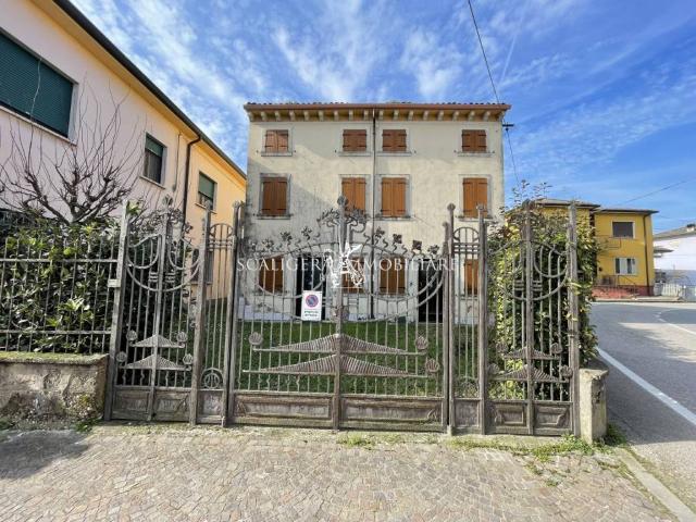 Casa indipendente in vendita a Belfiore VR