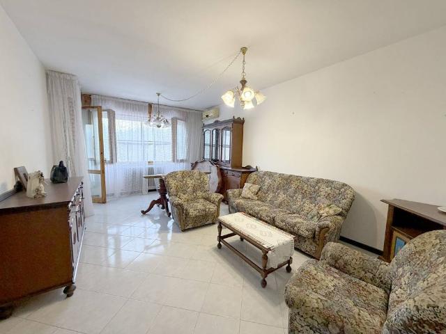 Casa indipendente in vendita a Bellaria Igea Marina RN