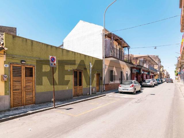 Casa indipendente in vendita a Belpasso CT