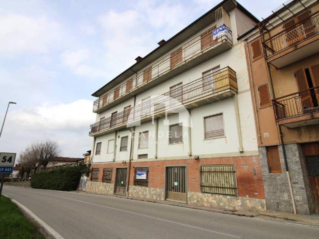 Casa indipendente in vendita a Belvedere Langhe CN