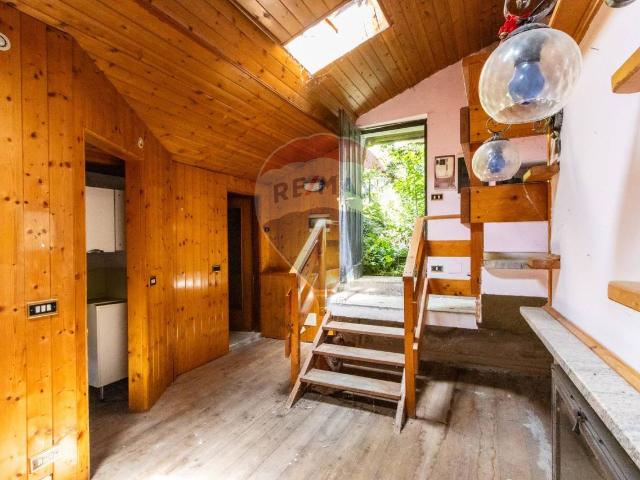 Casa indipendente in vendita a Berbenno Di Valtellina