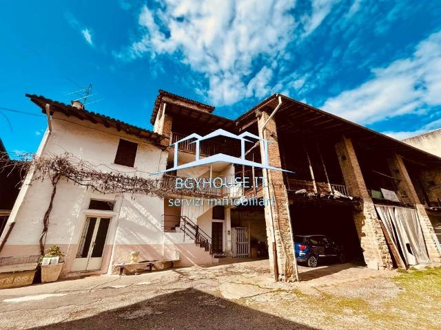Casa indipendente in vendita a Bergamo BG