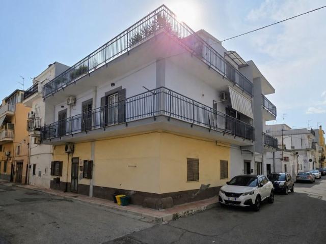 Casa indipendente in vendita a Bernalda via Settembrini 37