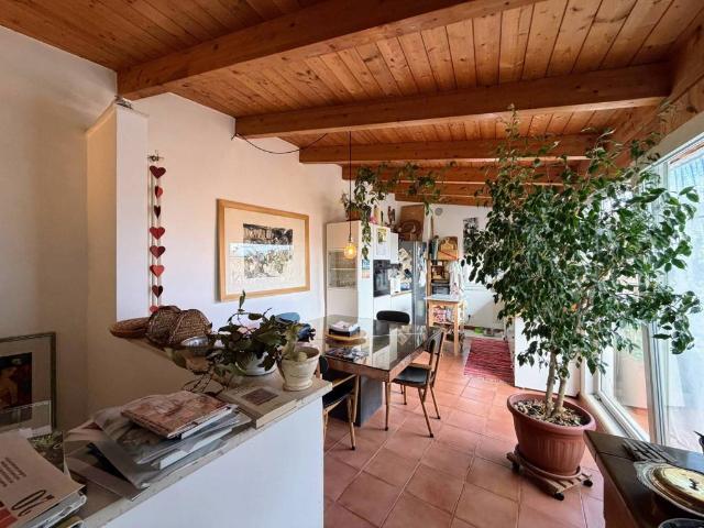 Casa indipendente in vendita a Bitetto BA