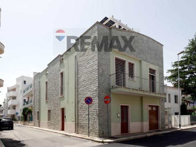 Casa indipendente in vendita a Bitritto BA