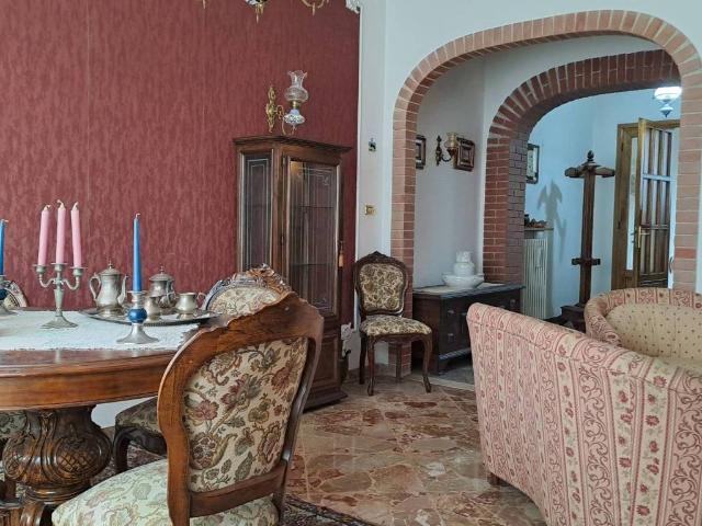 Casa indipendente in vendita a Bibbiena AR