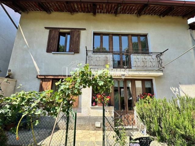 Casa indipendente in vendita a Biella strada dell'Erba