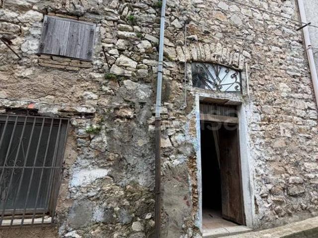 Casa indipendente in vendita a Bisacquino via Casillo, 2