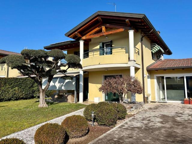 Villa in vendita a Brugnera PN
