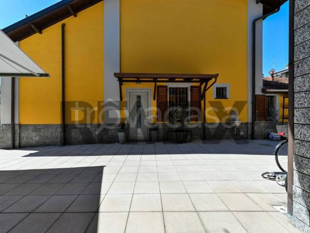 Casa indipendente in vendita a Brugherio via Volturno, 65