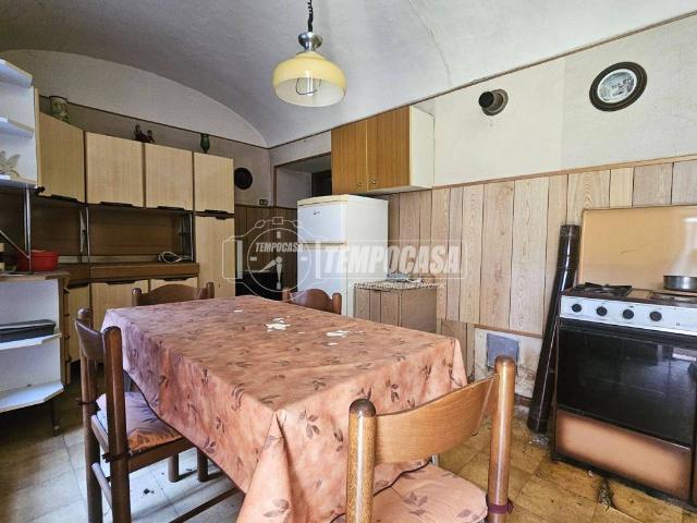 Casa indipendente in vendita a Brusnengo BI