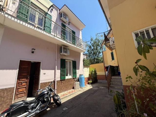 Casa indipendente in vendita a Brusciano NA