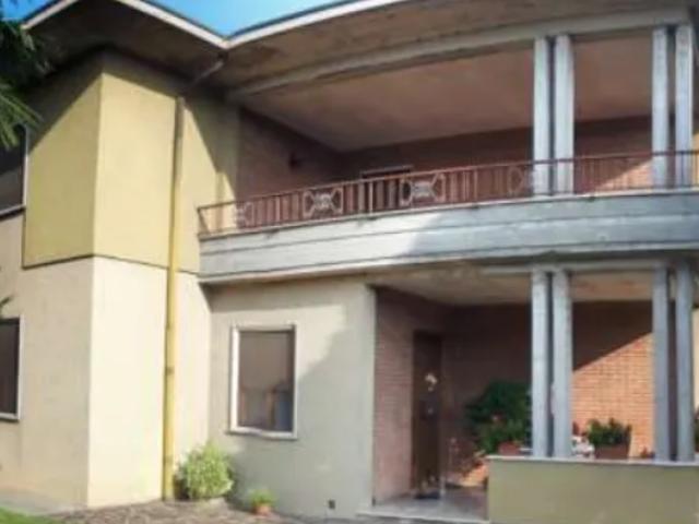 Casa indipendente in Vendita a Breganze