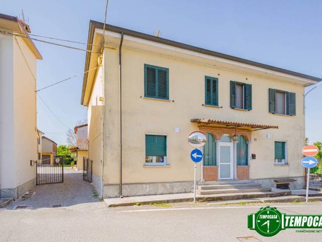 Casa indipendente in vendita a Bressana Bottarone PV