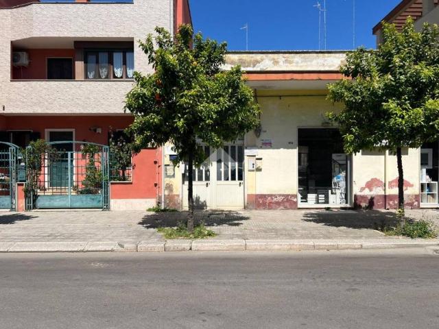 Casa indipendente in vendita a Brindisi BR