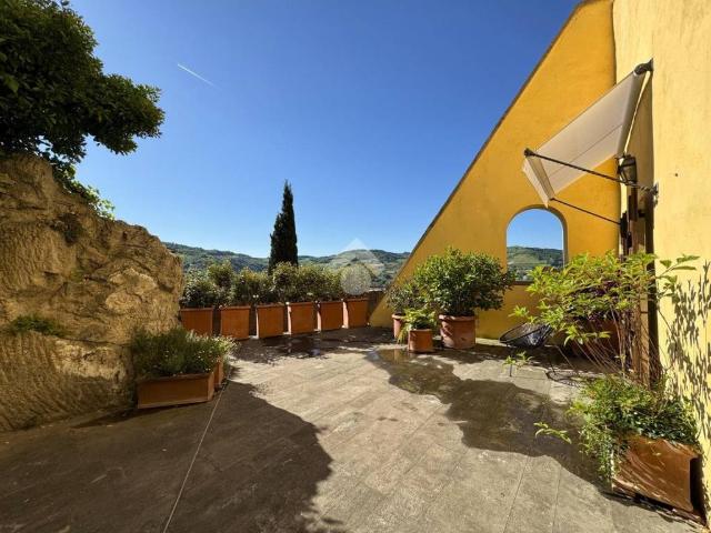 Casa indipendente in vendita a Brisighella RA