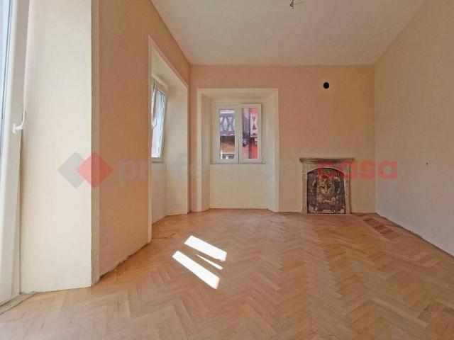 Casa indipendente in vendita a Brovello Carpugnino VB