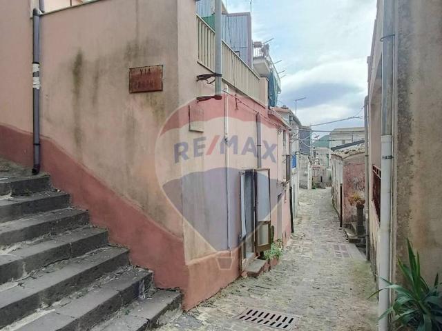 Casa indipendente in vendita a Buccheri SR
