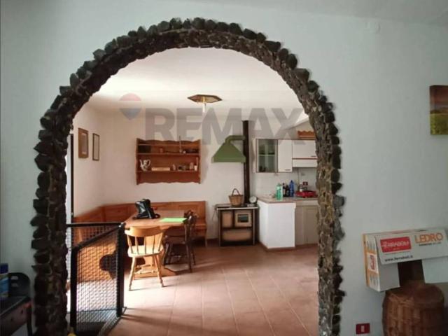 Casa indipendente in vendita a Buccheri SR
