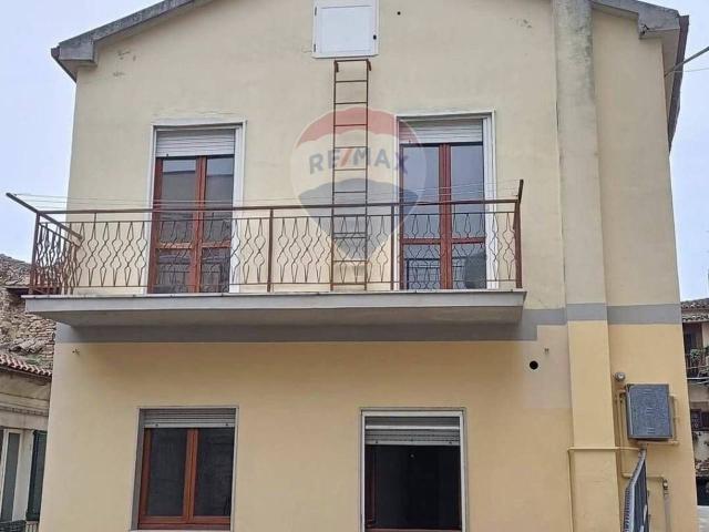 Casa indipendente in vendita a Bucchianico