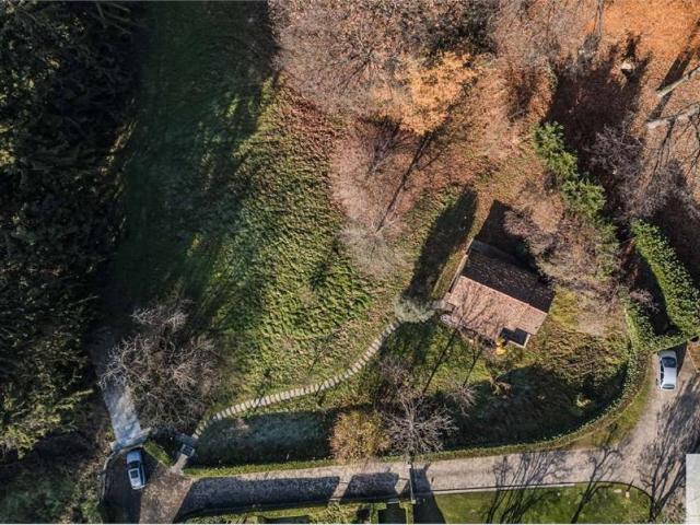 Casa indipendente in vendita a Buguggiate VA