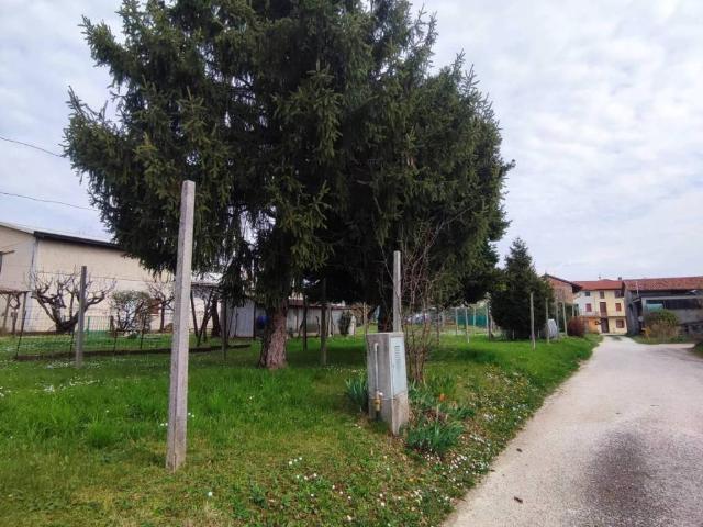 Casa indipendente in vendita a Buja UD