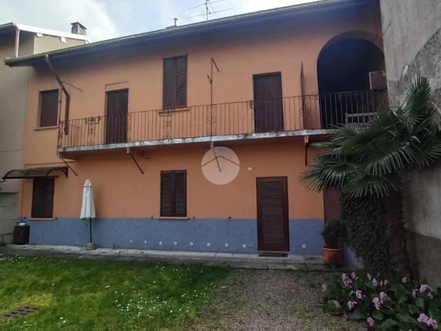 Casa indipendente in vendita a Busto Arsizio VA