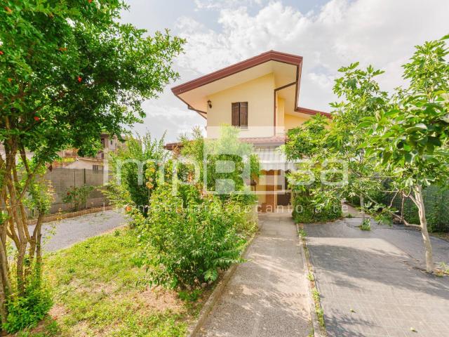 Casa indipendente in vendita a Godega di Sant'Urbano
