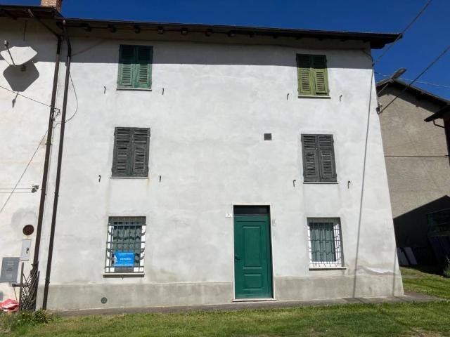 Casa indipendente in vendita a Gavi AL